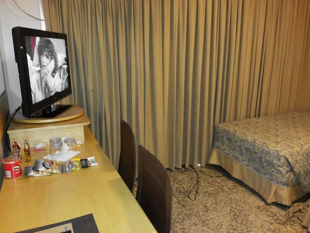 Like U Hotel Бразилиа Экстерьер фото